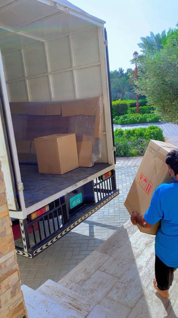 Pickup Service Dubai 3 Ton pickup truck Dubai